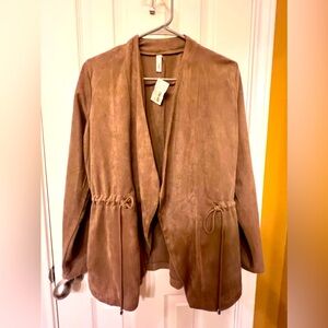 NWT Glam brown light jacket, size medium